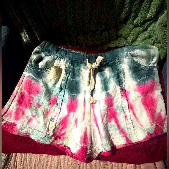 POL Tie-Dye French Terry Women's Shorts size Small